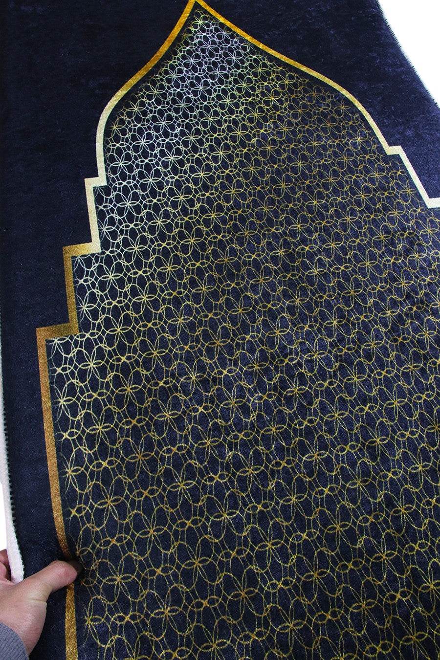 3 CM Süngerli Ortopedik Seccade - Gold Siyah Desenli Ortopedik - Carpetella