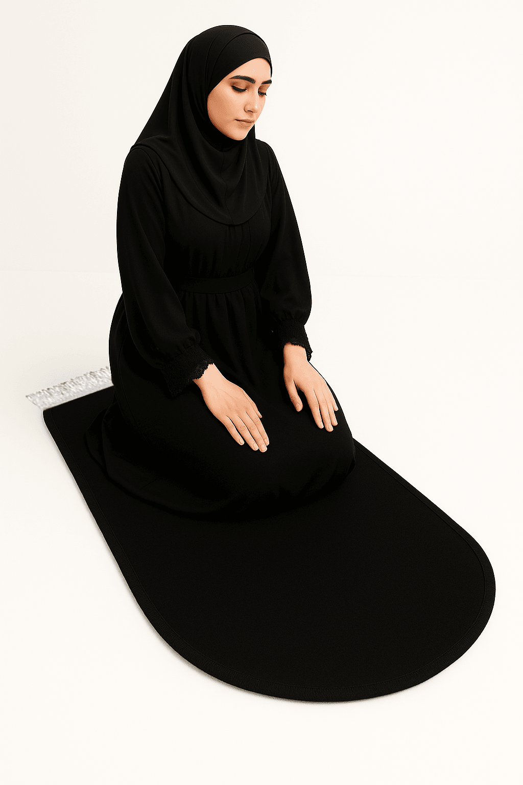 Düz Renk Desensiz Siyah Kadife Seccade Ortopedik 3 CM Süngerli - Carpetella