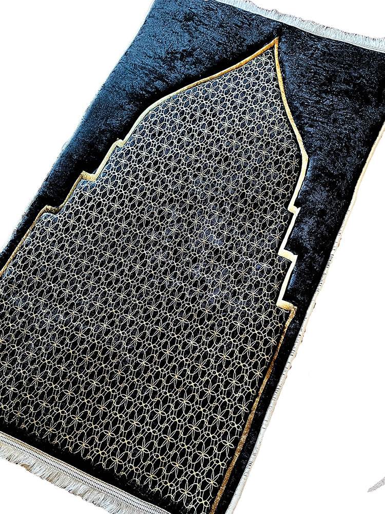 3 CM Süngerli Ortopedik Seccade - Gold Siyah Desenli Ortopedik - Carpetella