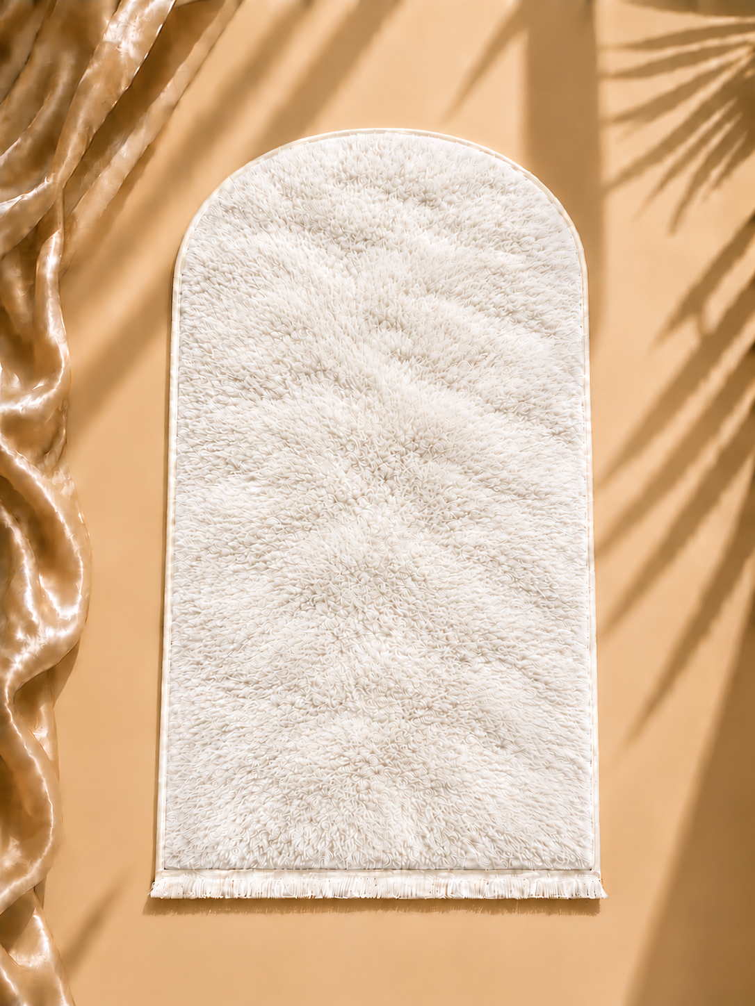 Sultan Boy Büyük Seccade 70x140 cm – Yumuşak Peluş, Kaymaz Tabanlı