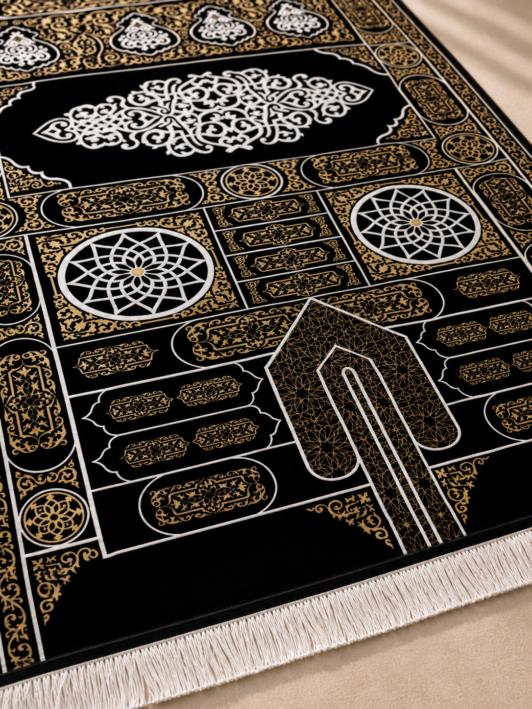 Kadife Seccade Kaymaz Taban - Gold