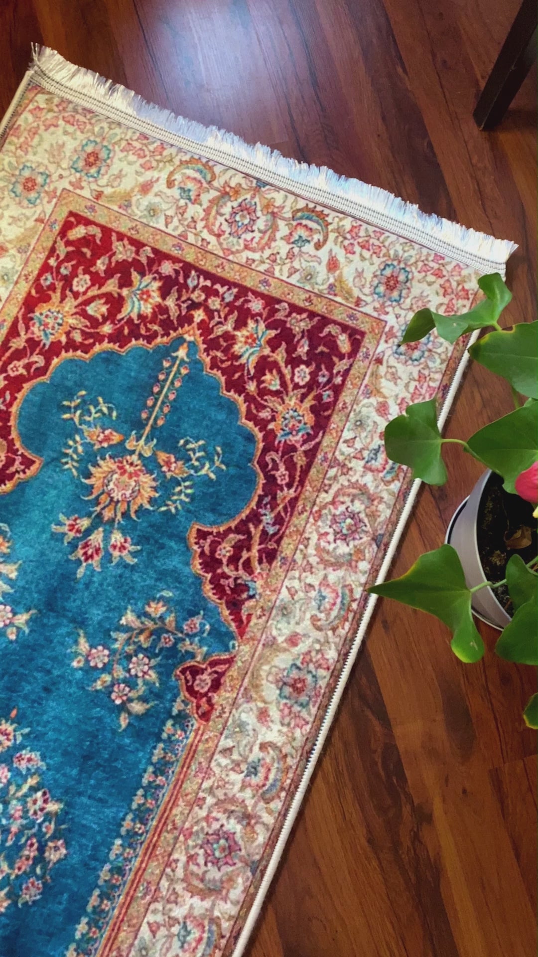 Videoyu yükle: 3 CM Süngerli Ortopedik Seccade - Lacivert Düz Lüks Kadife