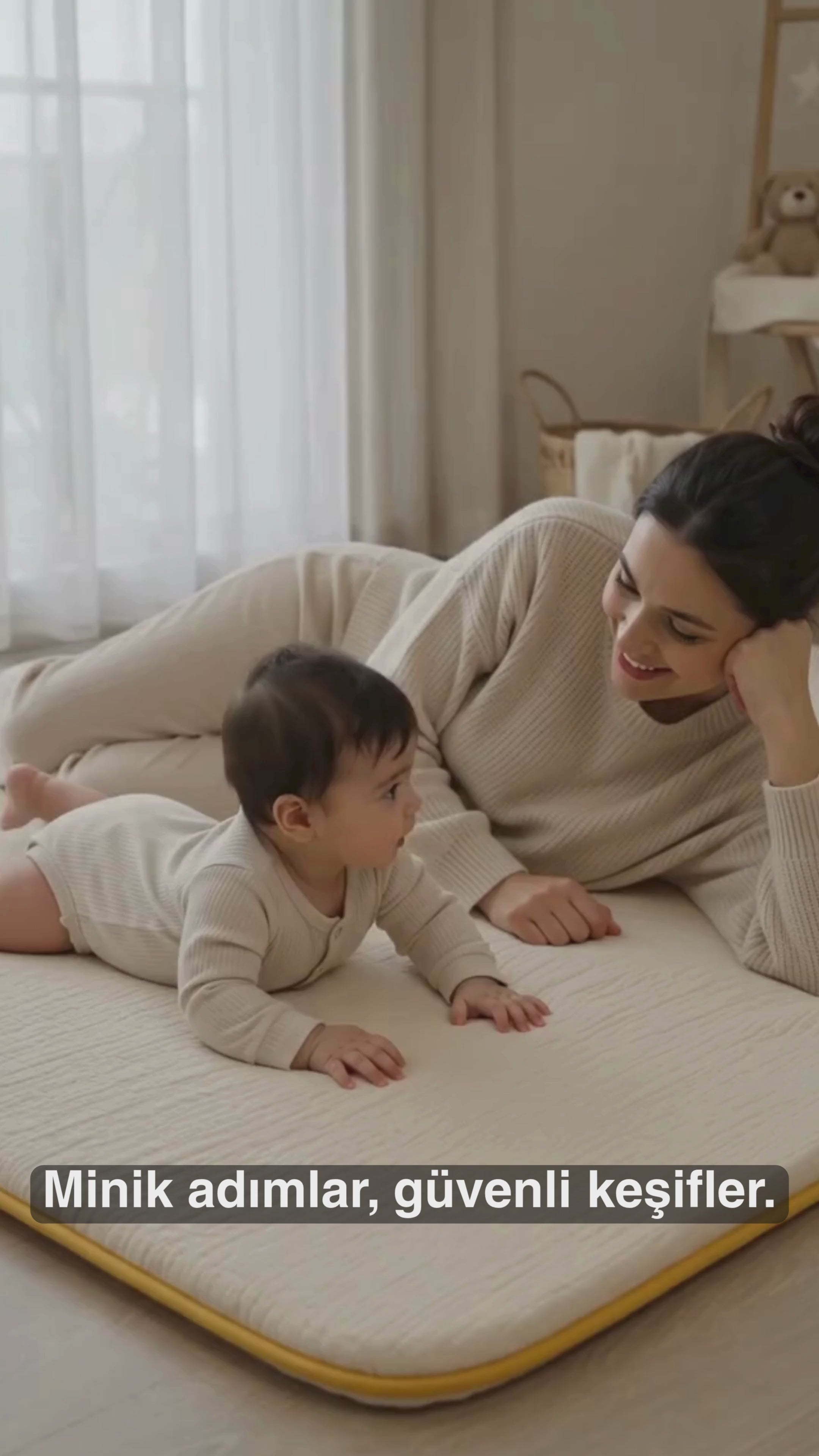 Videoyu yükle: 3 cm Süngerli Müslin Bebek Oyun Matı – Kaymaz Tabanlı Pamuk Krem